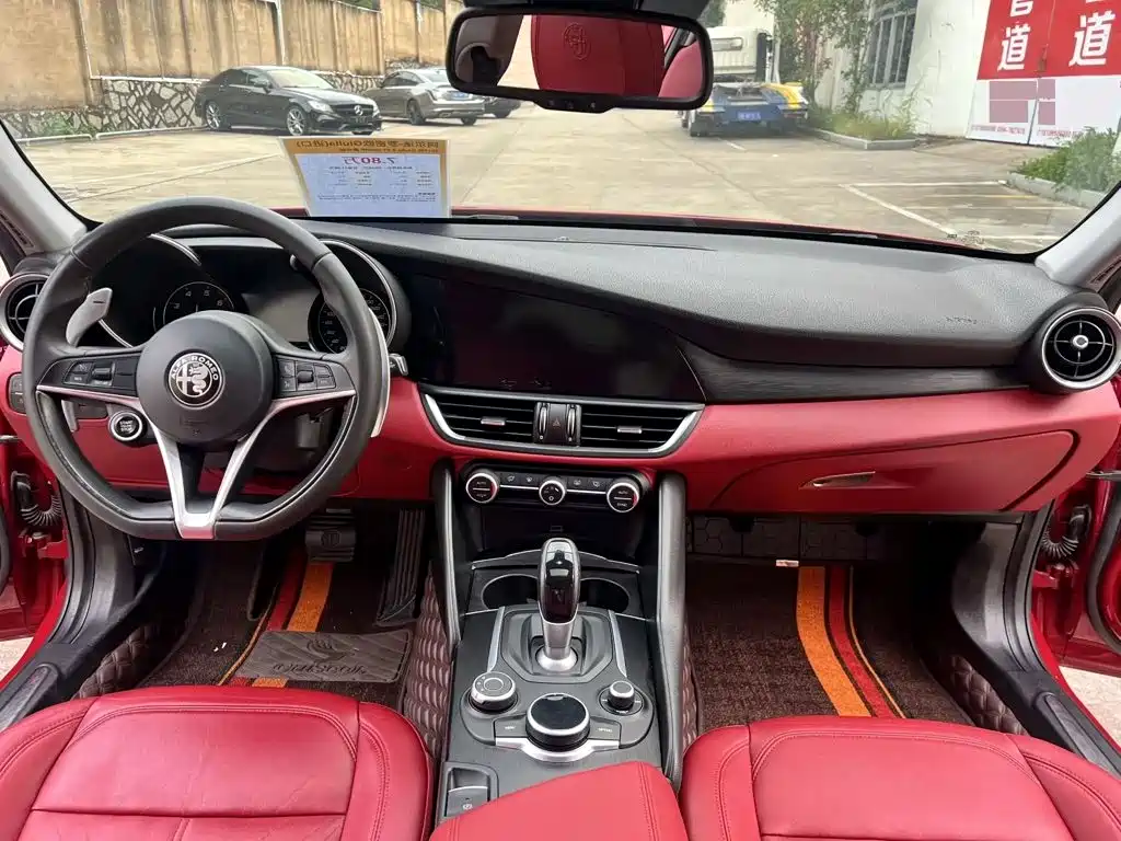 Alfa Romeo Giulia — миниатюра 11
