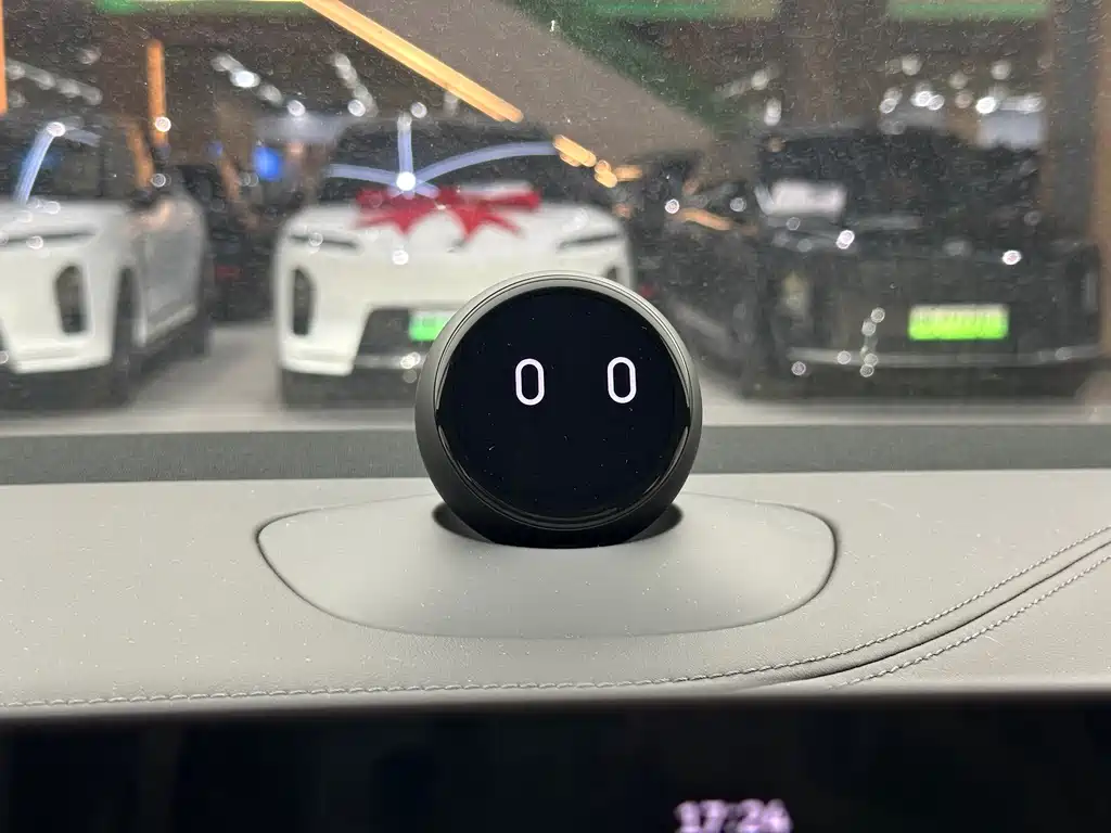 NIO ET5T — миниатюра 10