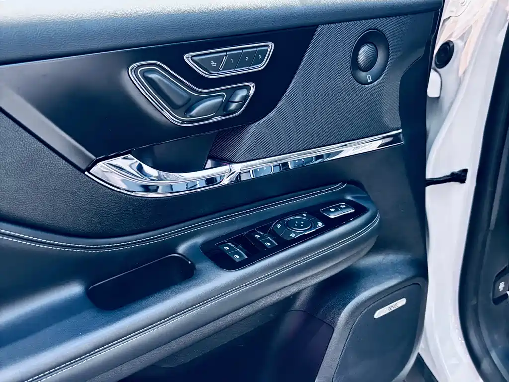 Lincoln Corsair 2024 2.0T