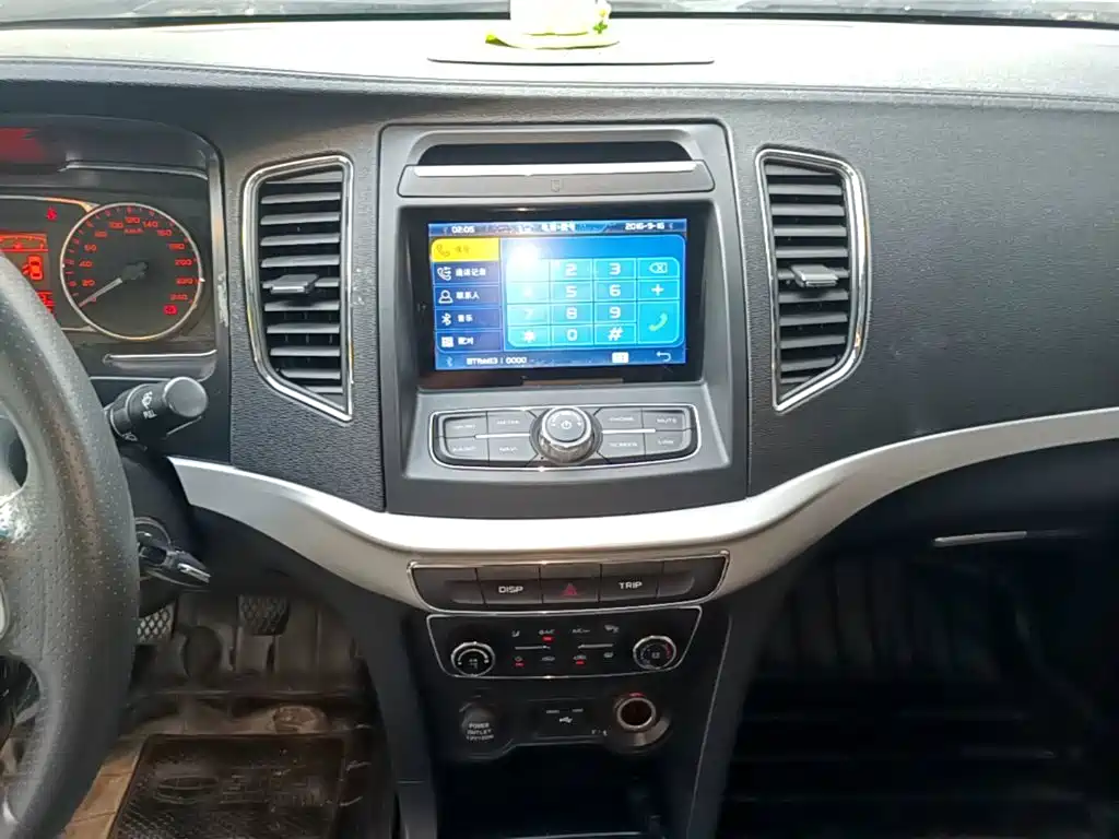 Geely Vision — миниатюра 13