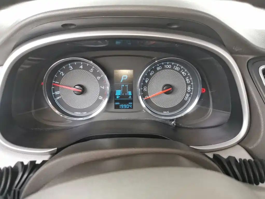 Chevrolet Lova RV — миниатюра 12