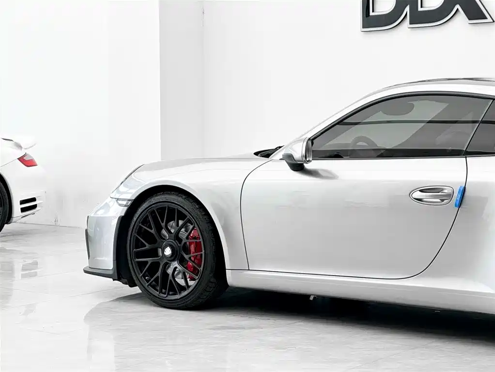 Porsche 911 2012 Carrera S 3.8L