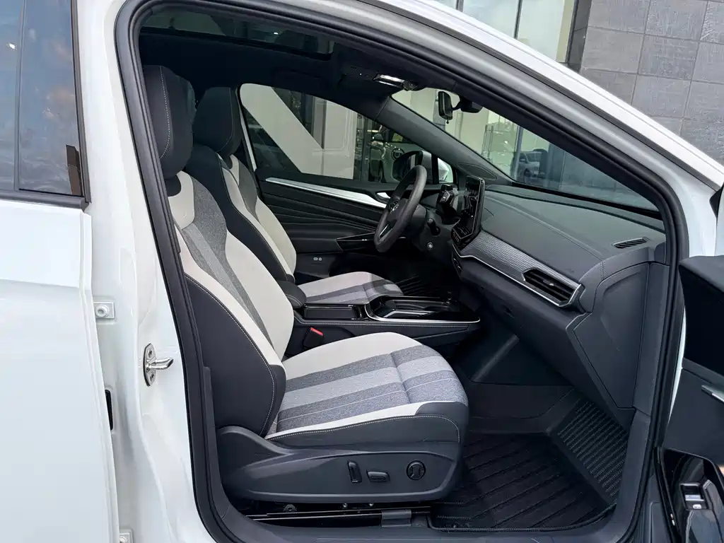 Volkswagen ID.4 Crozz — миниатюра 17