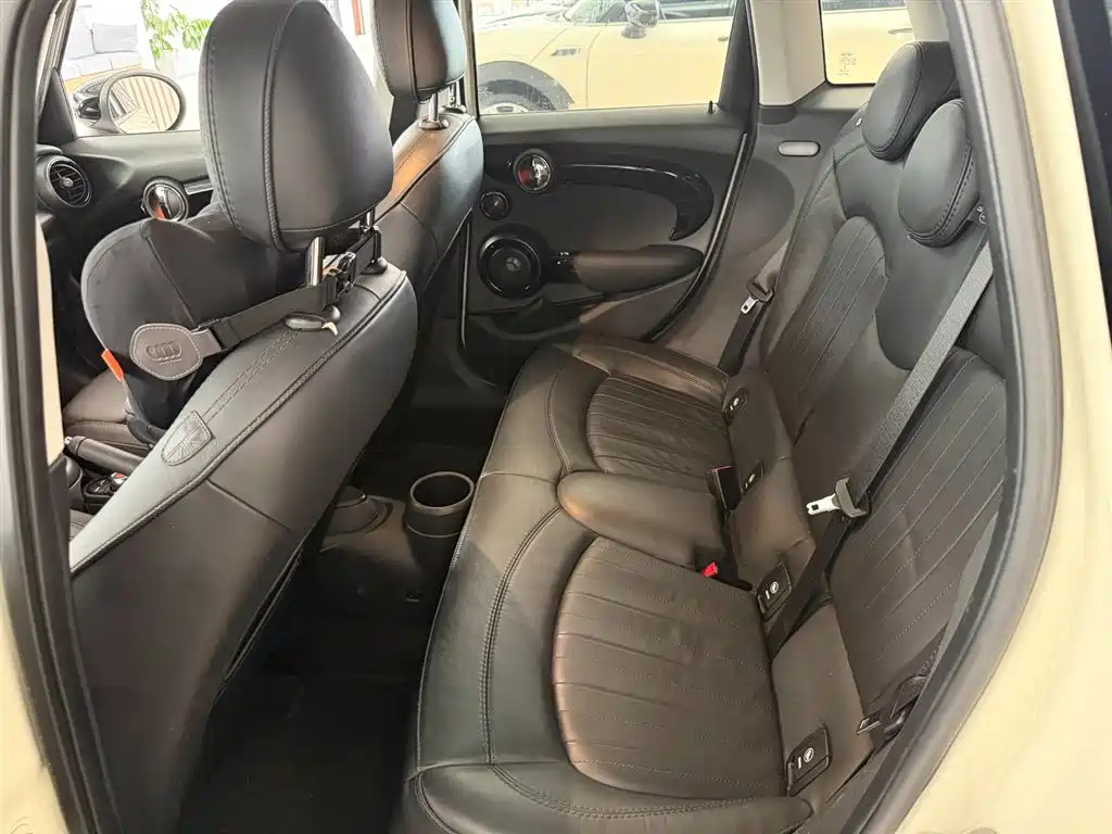 MINI Mini — миниатюра 10