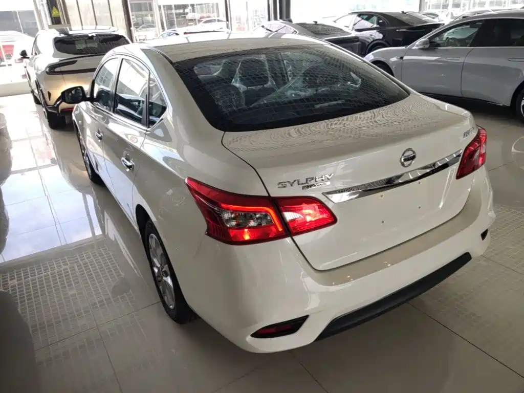Nissan Sylphy 2024 1.6XE CVT Comfort