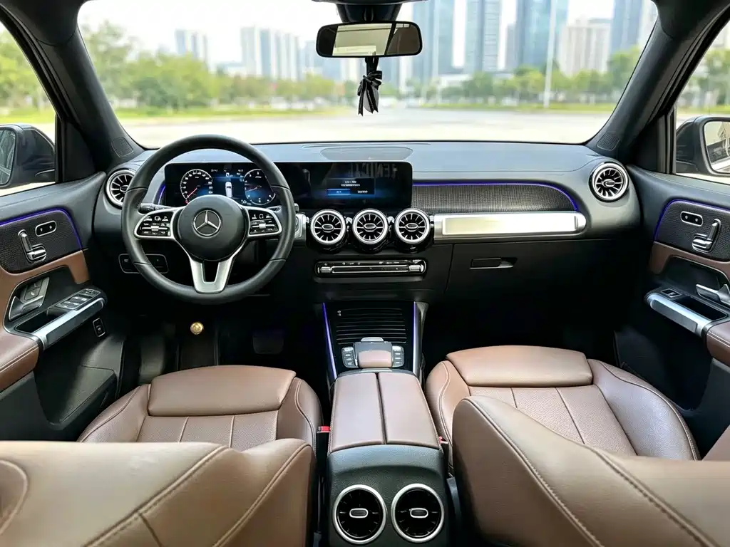 Mercedes-Benz GLB — миниатюра 9