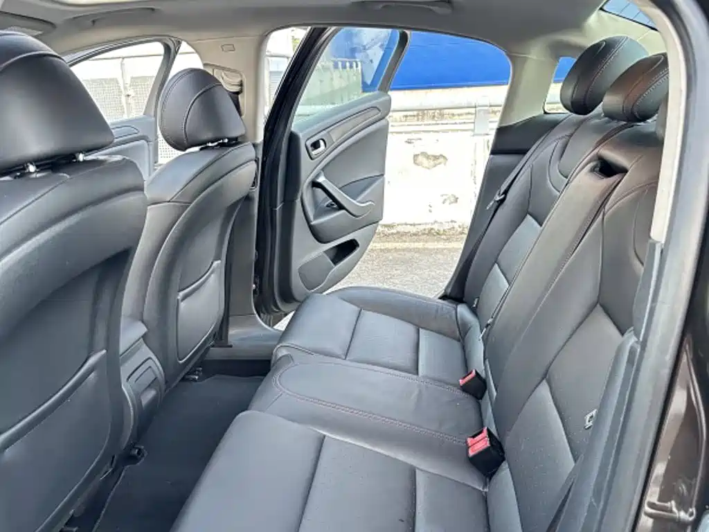 Citroen C5 — миниатюра 10
