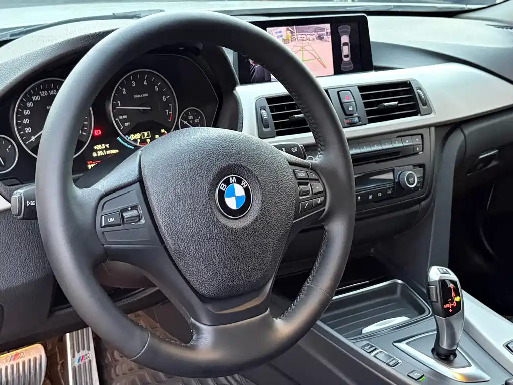 BMW 3 Series — миниатюра 5