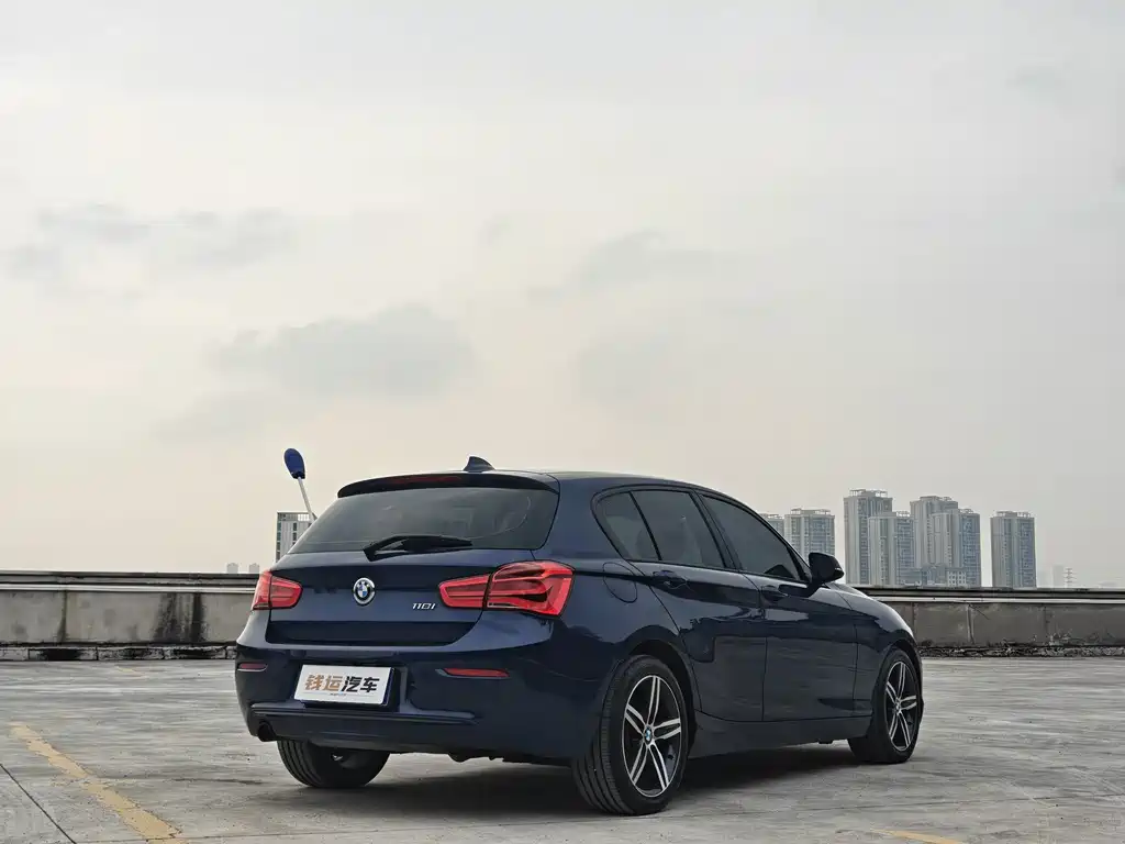 BMW 1 Series (Import) — миниатюра 5