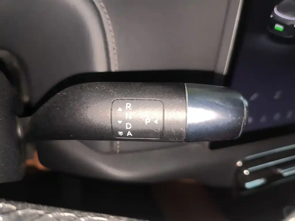 Li Auto Li L8 — миниатюра 14