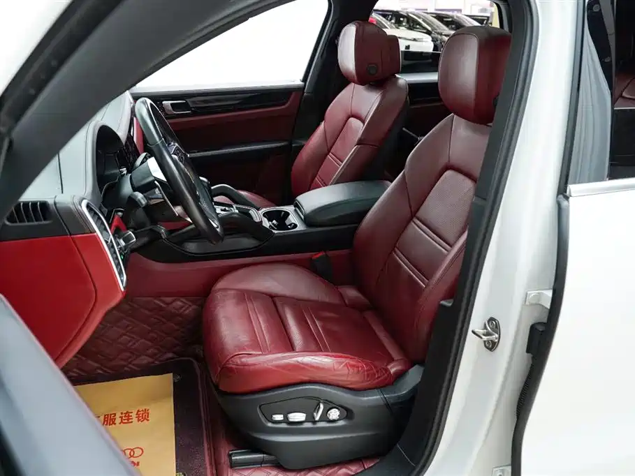 Porsche Cayenne 2019 Cayenne 3.0T