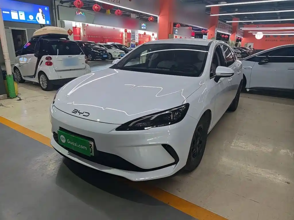 BYD Seal 05 DM-i — миниатюра 2