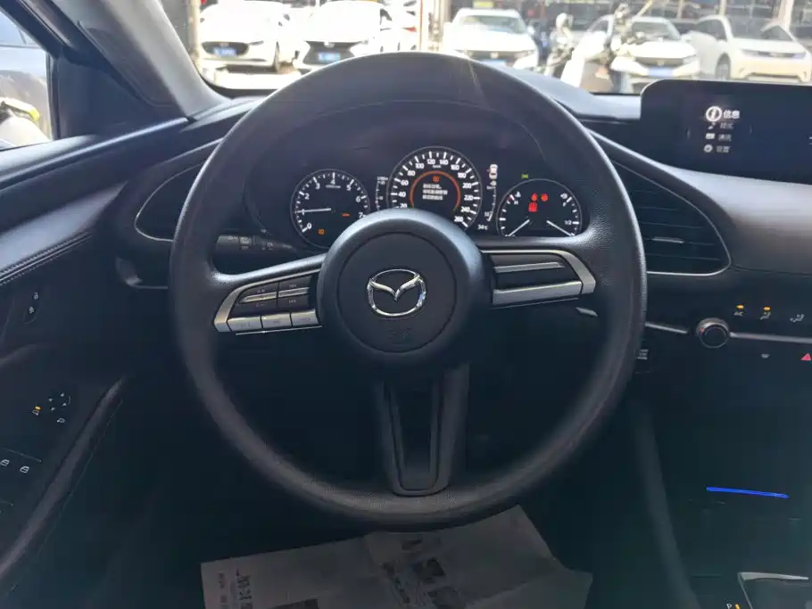 Mazda 3 Axela — миниатюра 15