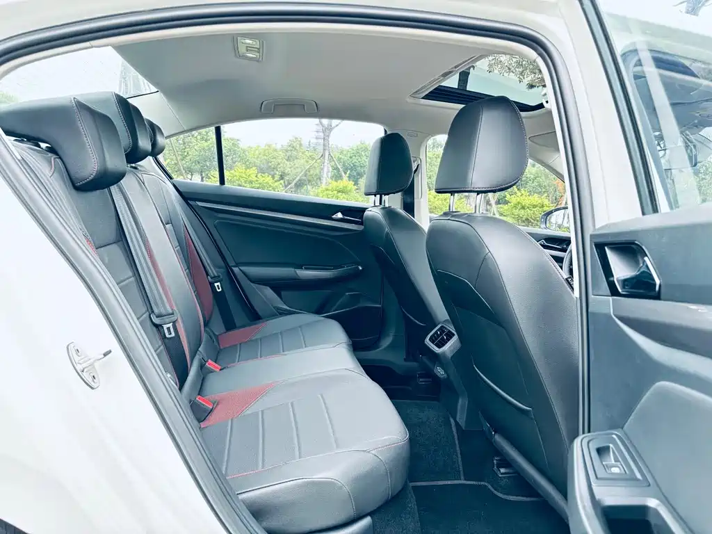 Volkswagen Bora 2021 280TSI DSG Elite Smart Connect