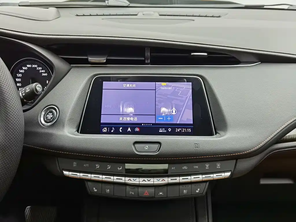 Cadillac XT4 — миниатюра 12