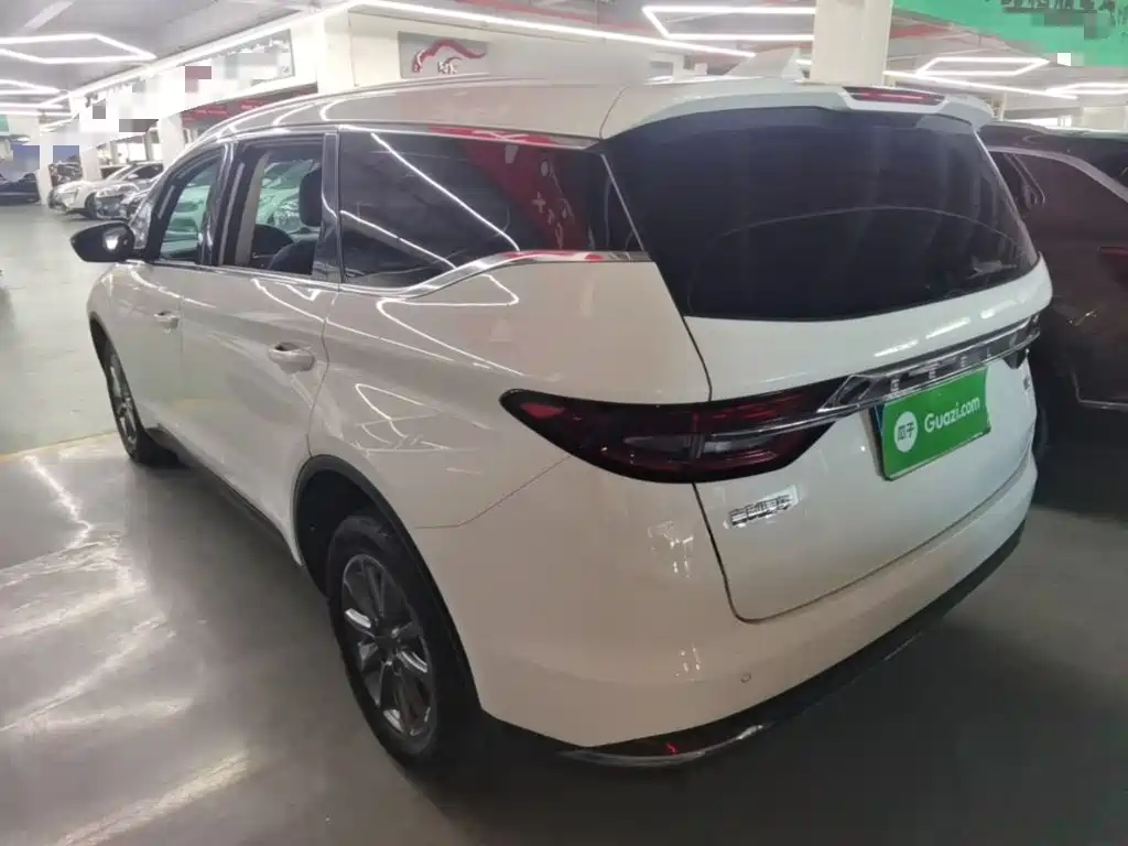 Geely Jia Ji — миниатюра 5
