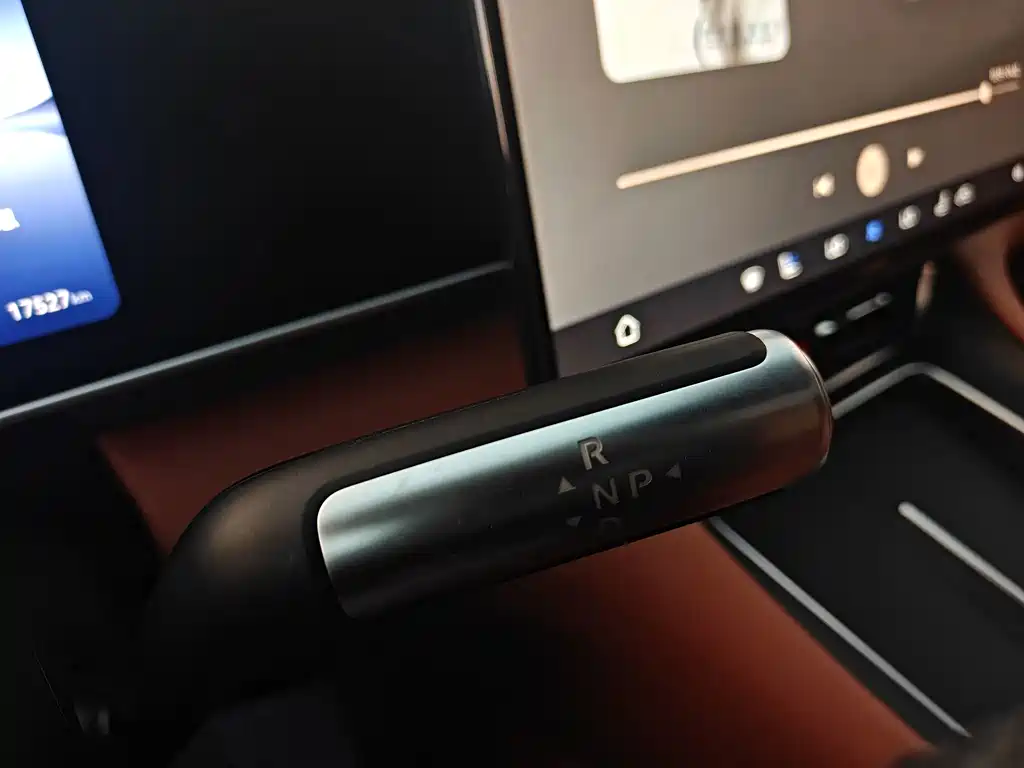 AITO AITO M7 — миниатюра 28