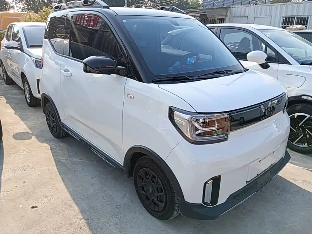 Wuling MINIEV — миниатюра 4