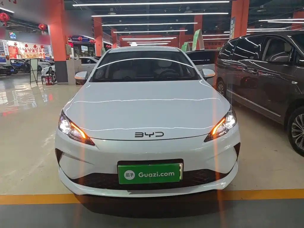 BYD Seal 05 DM-i — миниатюра 3