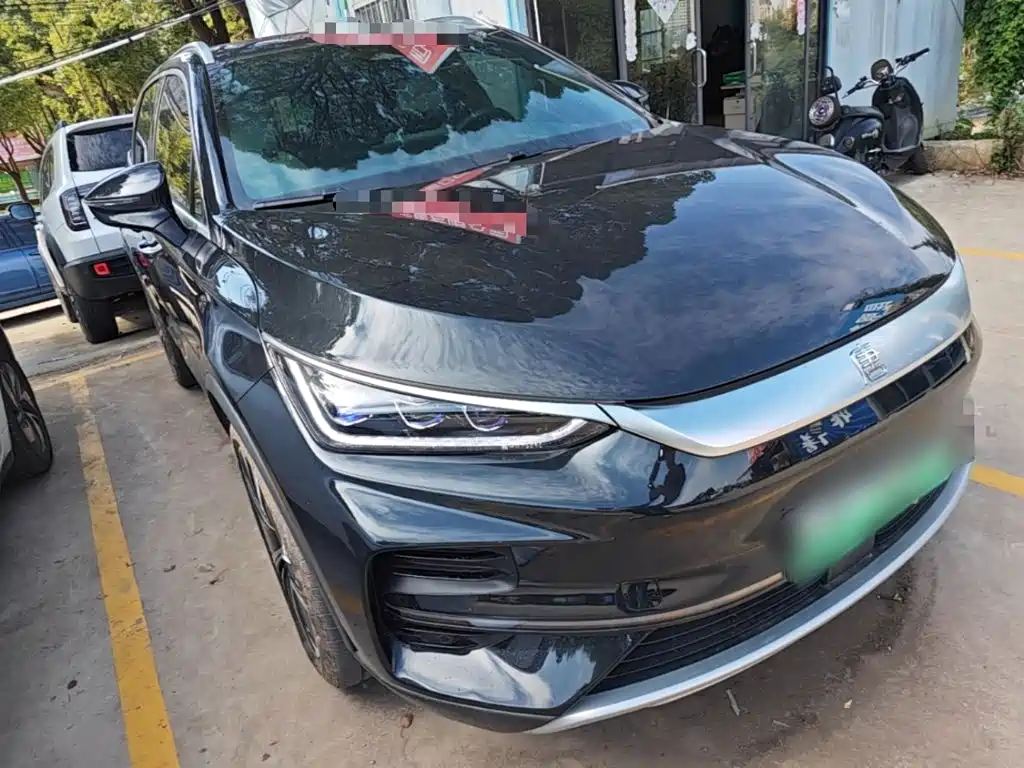 BYD Tang New Energy — миниатюра 4