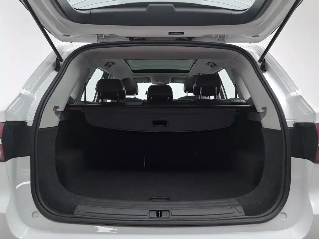 Roewe RX5 — миниатюра 16