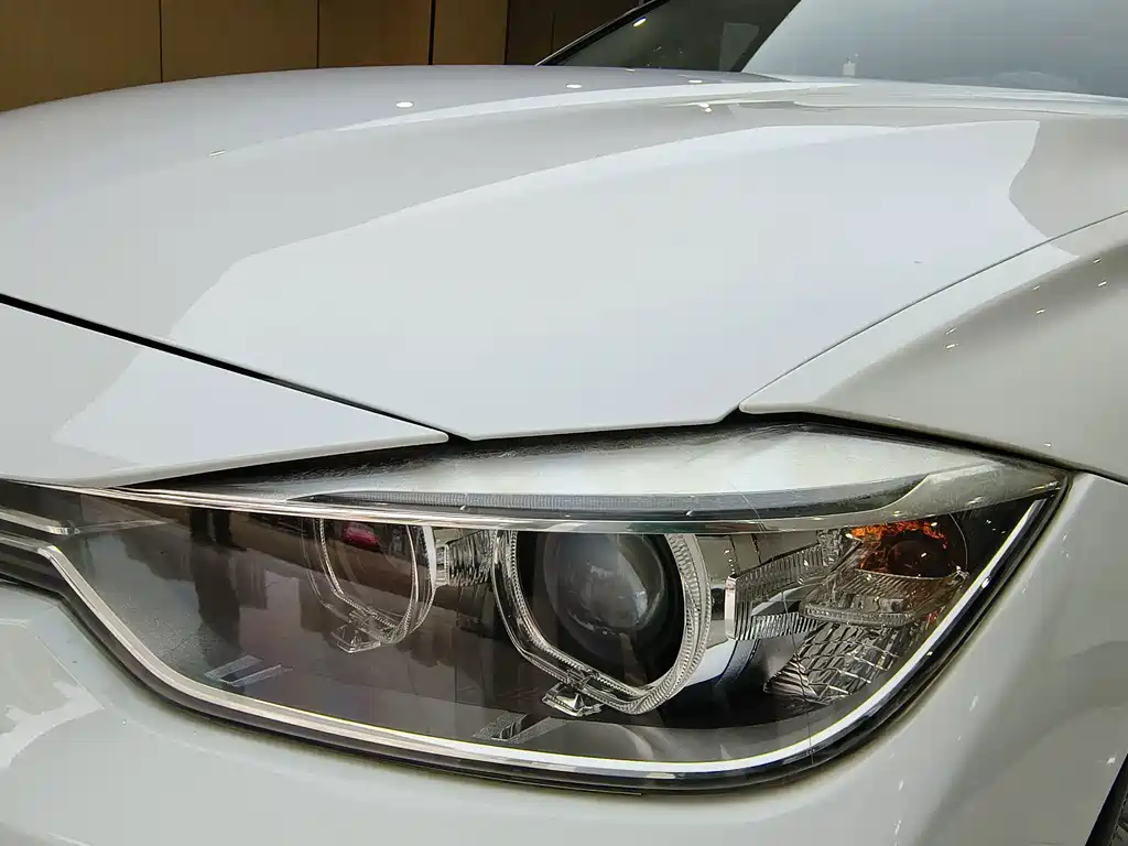 BMW 3 Series — миниатюра 22