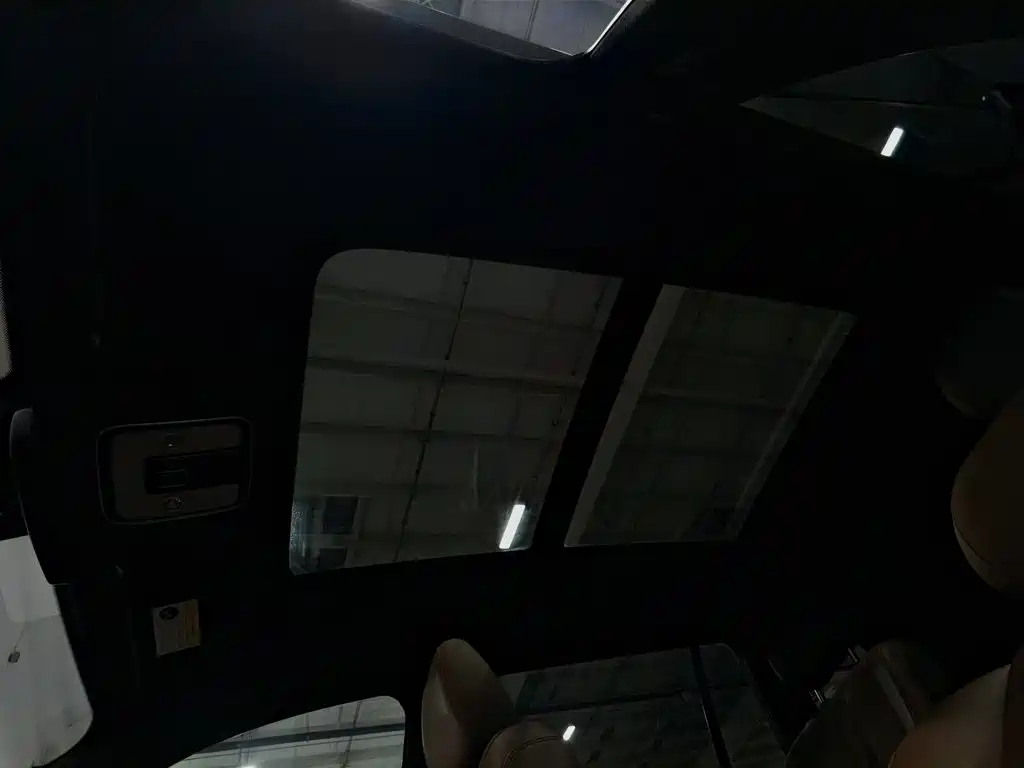 Li Auto Li ONE — миниатюра 14