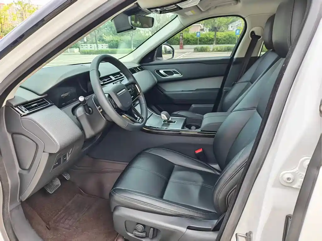 Land Rover Velar — миниатюра 4