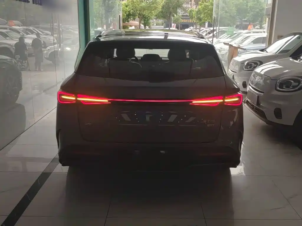 BYD Seal 06 DM-i Touring — миниатюра 6