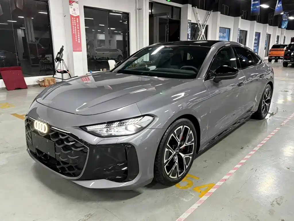 奥迪A5L Sportback 2026款 TFSI 150kW 尊享quattro型 2026