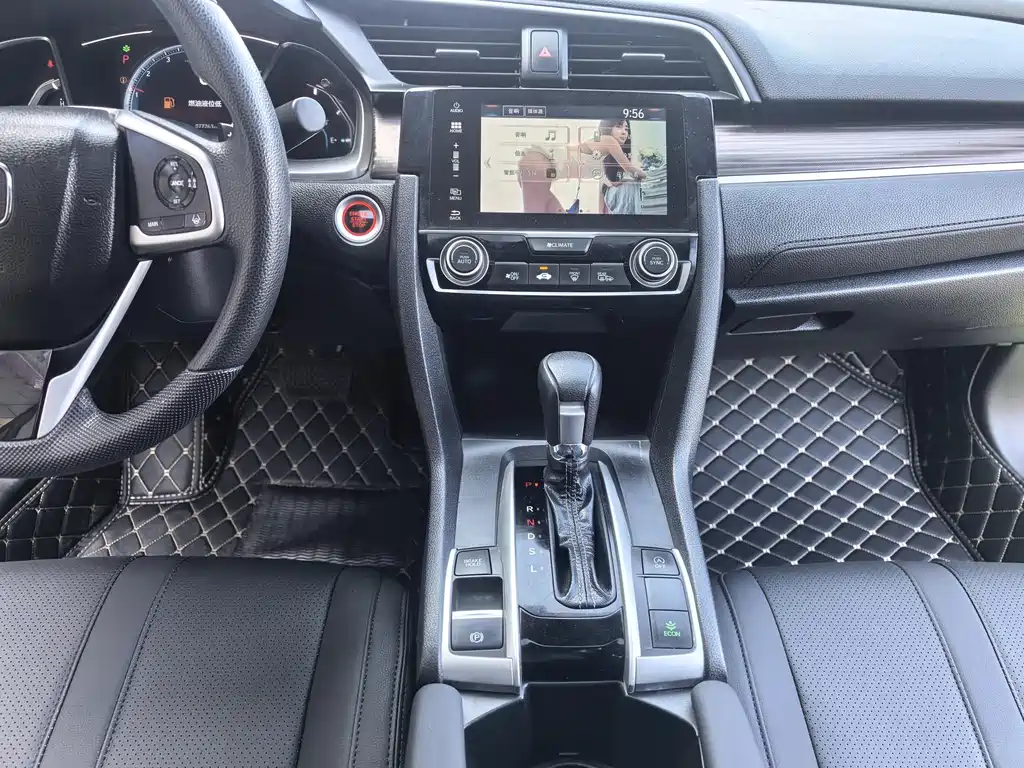 Honda Civic — миниатюра 11