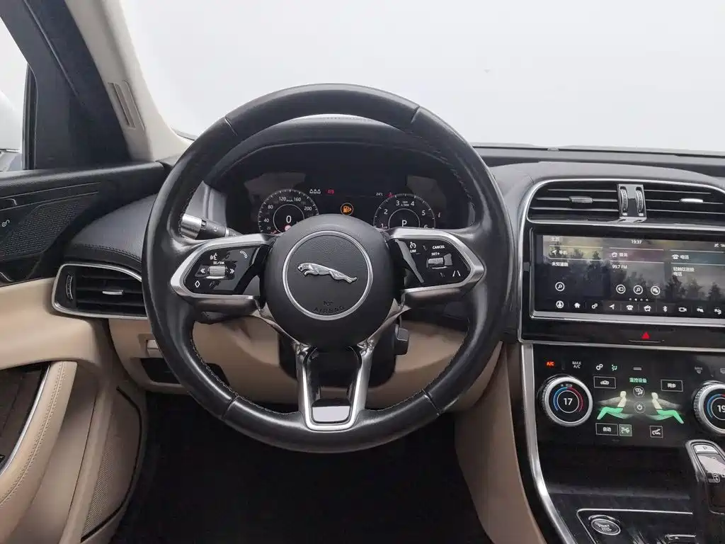 Jaguar XEL — миниатюра 11