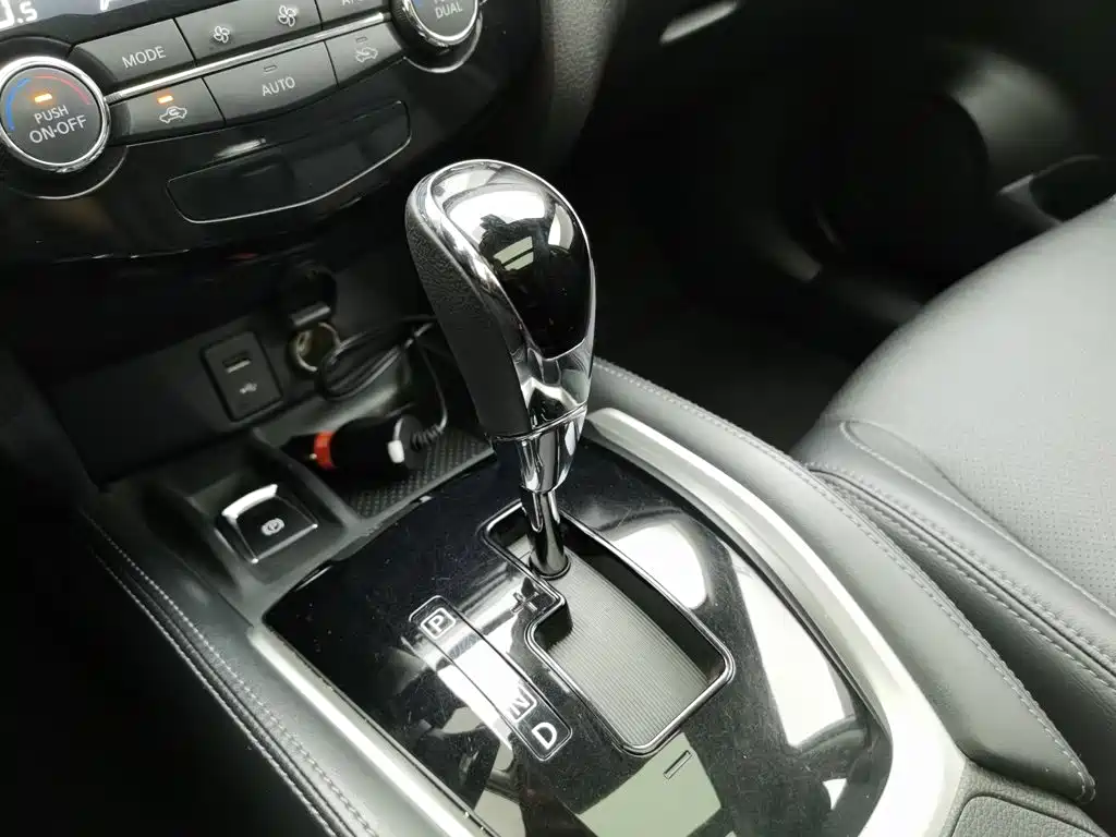 Nissan X-Trail — миниатюра 13