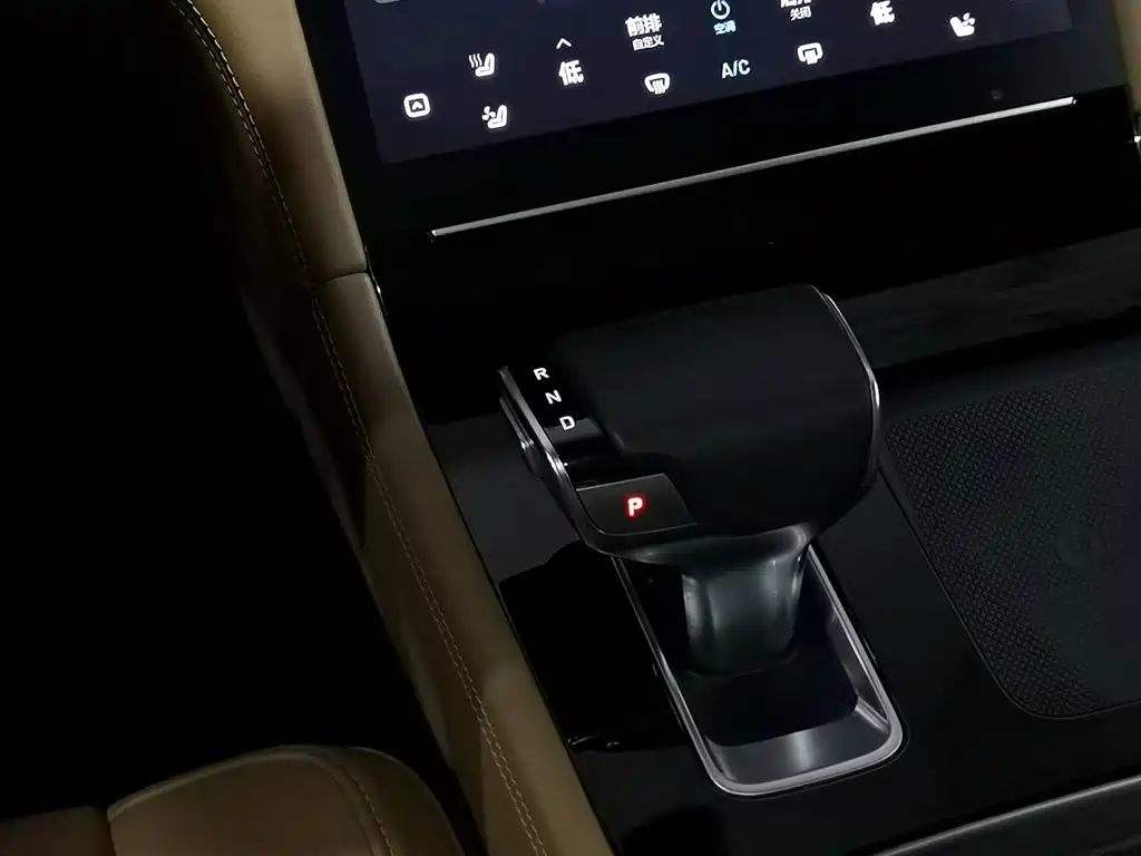 Li Auto Li ONE — миниатюра 13