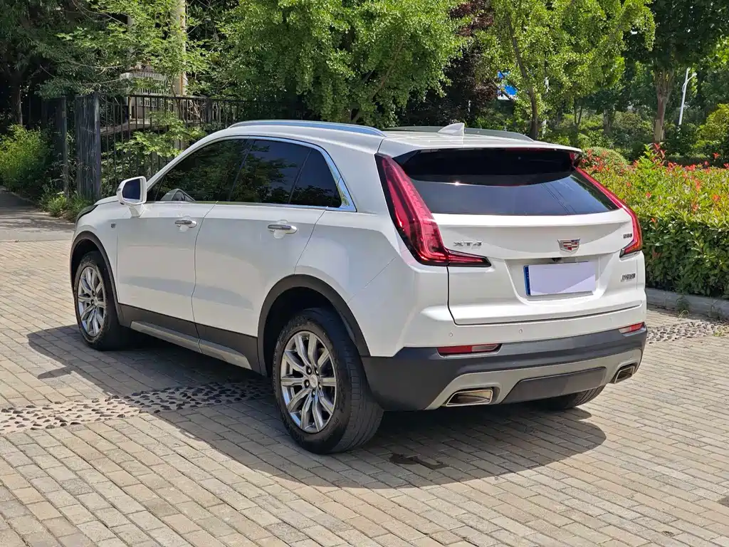 Cadillac XT4 — миниатюра 9