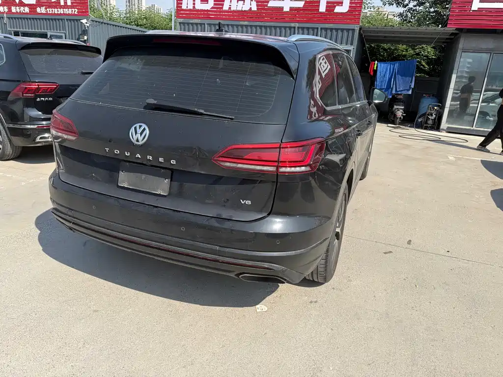 Volkswagen Touareg — миниатюра 7