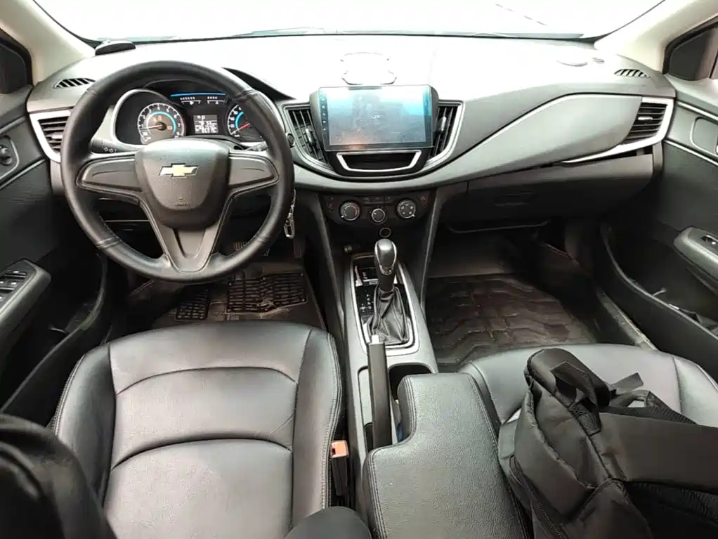 Chevrolet Cavalier — миниатюра 10