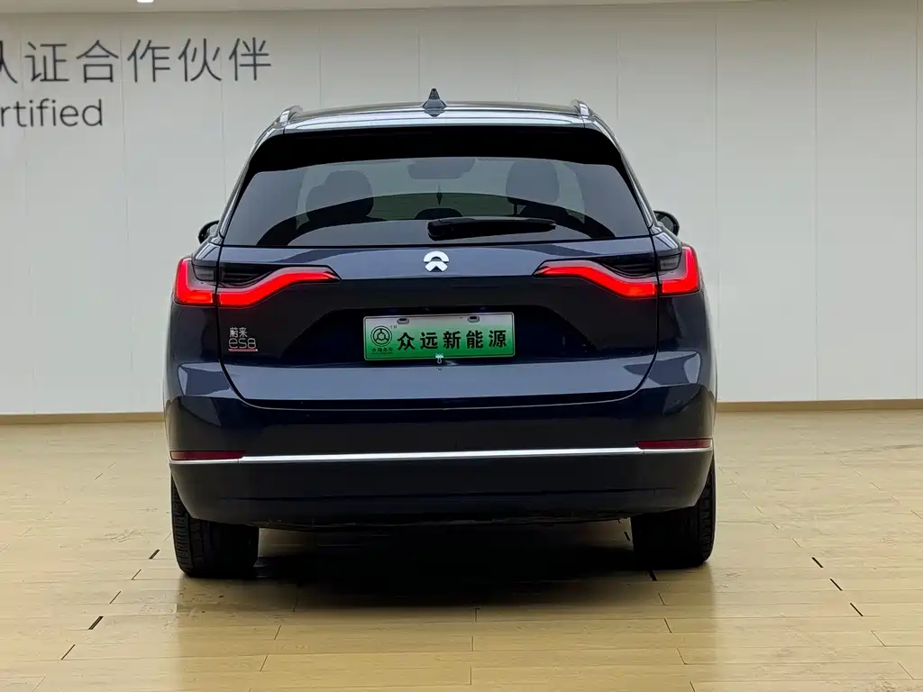NIO ES8 — миниатюра 7