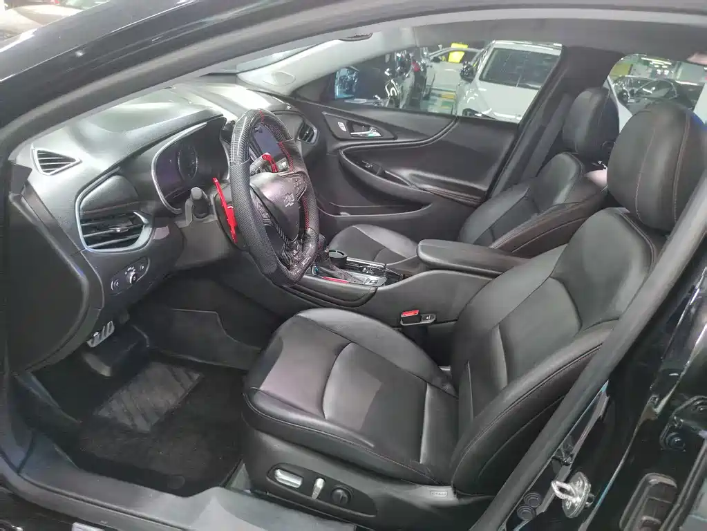 Chevrolet Malibu XL — миниатюра 11