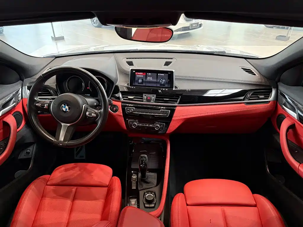 BMW X2 2020 sDrive25i Lead M Sport