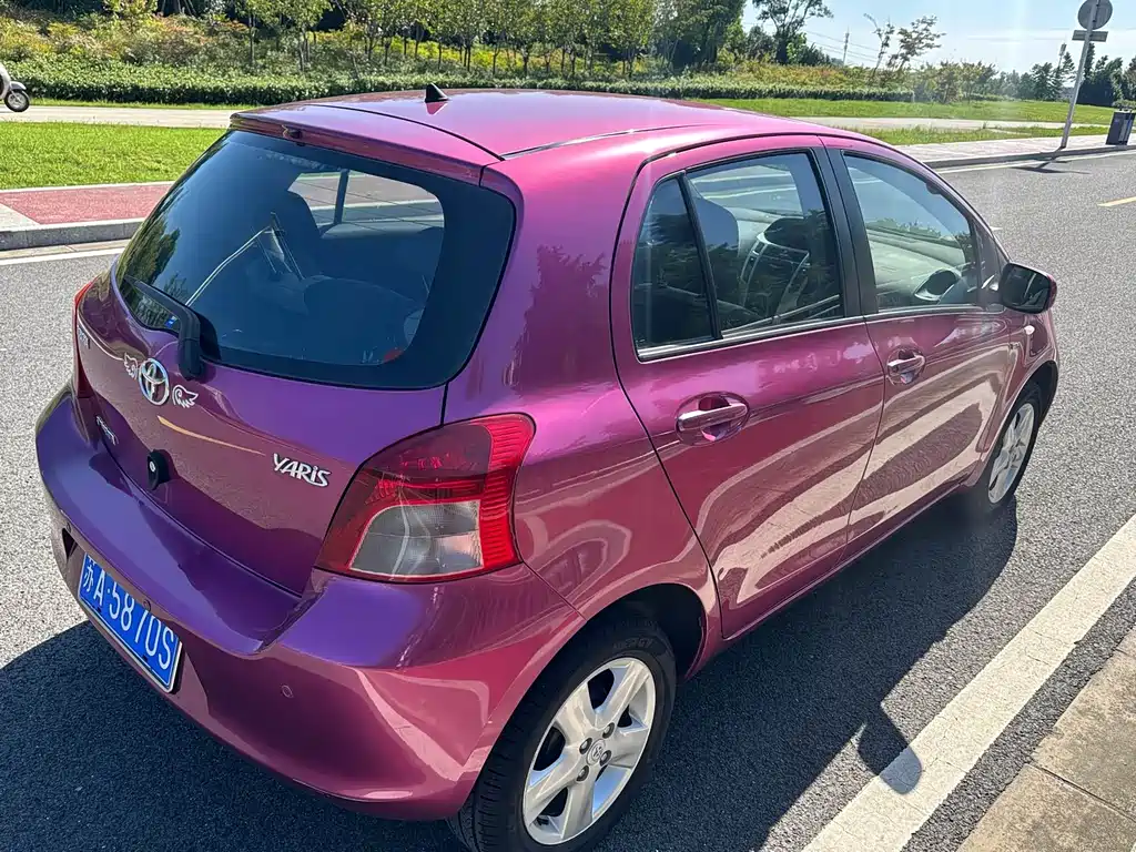 Toyota Yaris — миниатюра 5