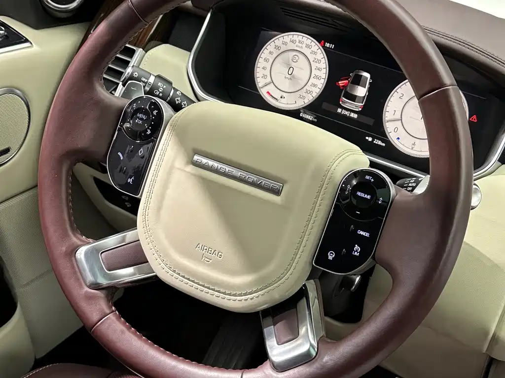 Land Rover Range Rover — миниатюра 36