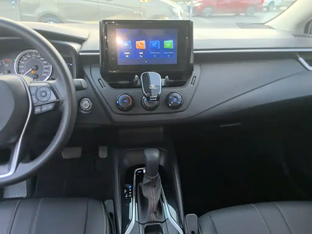 Toyota Corolla — миниатюра 13