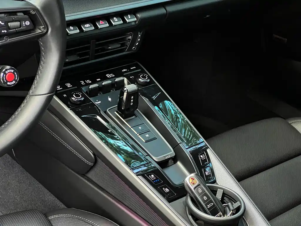 Porsche 911 — миниатюра 12