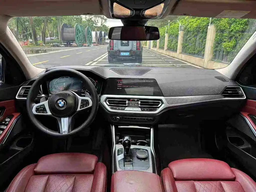 BMW 3 Series — миниатюра 7