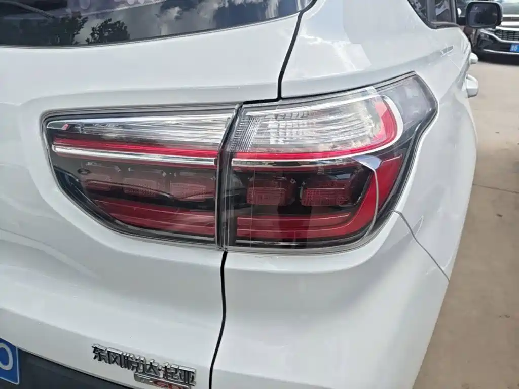 Kia Sportage — миниатюра 8