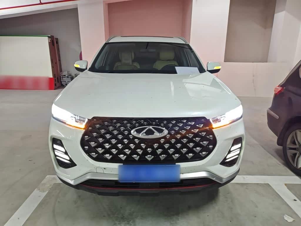 CHERY Tiggo 7 1.5 л 2021 г. Белый, пробег 18300 км