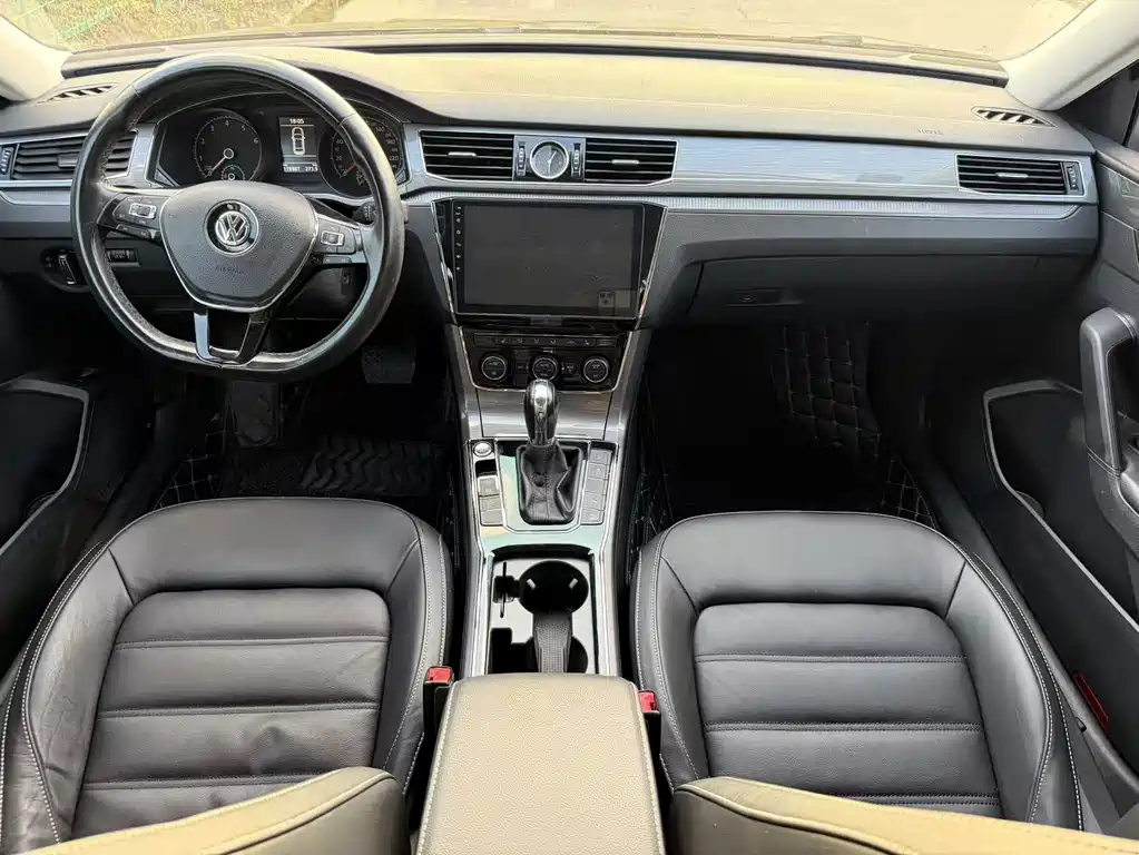 Volkswagen Passat — миниатюра 7