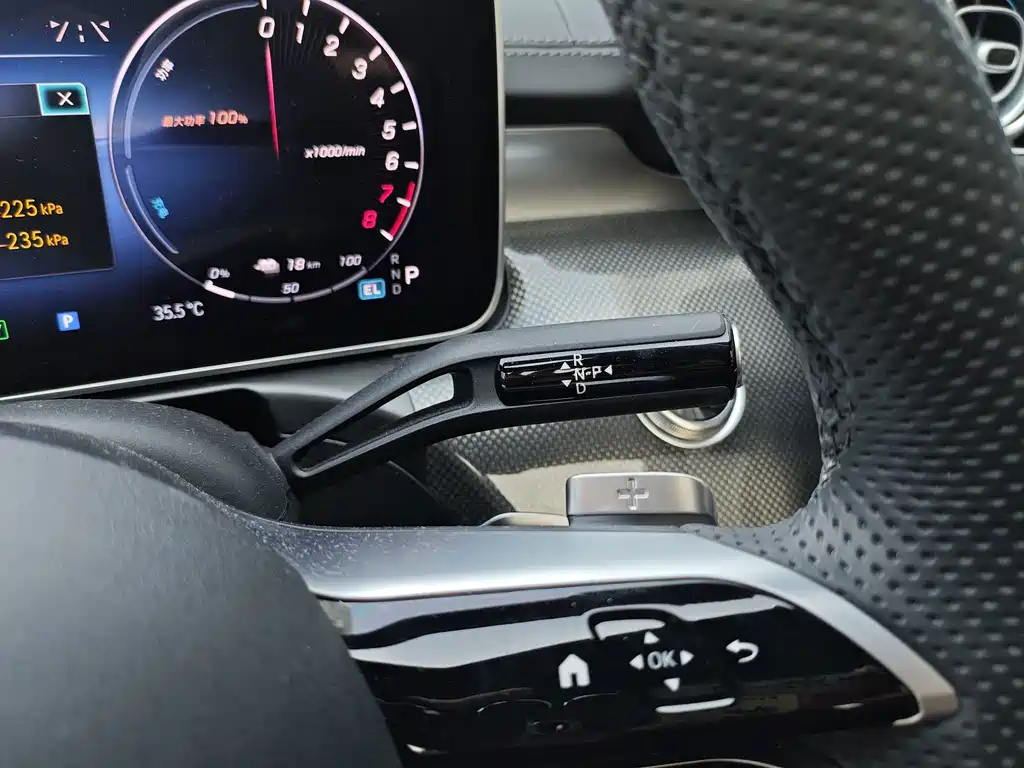 Mercedes-Benz C-Class New Energy — миниатюра 17