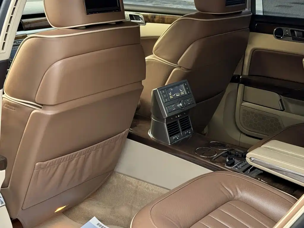 Volkswagen Phaeton — миниатюра 9